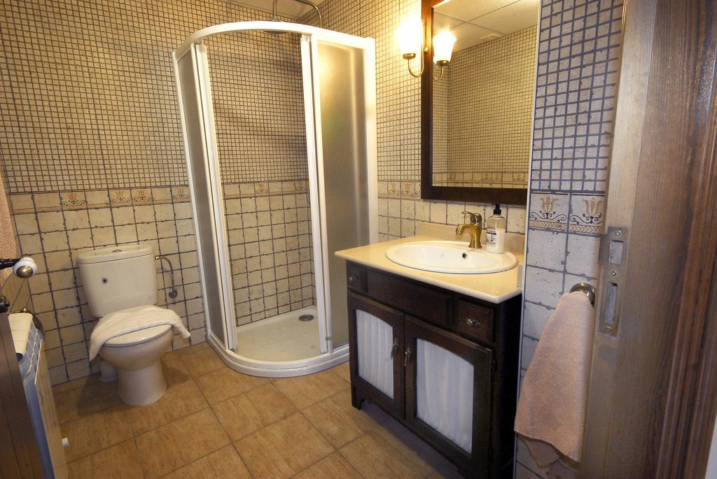 Apartamentos De Turismo Rural Las Eras Castelserás Zewnętrze zdjęcie