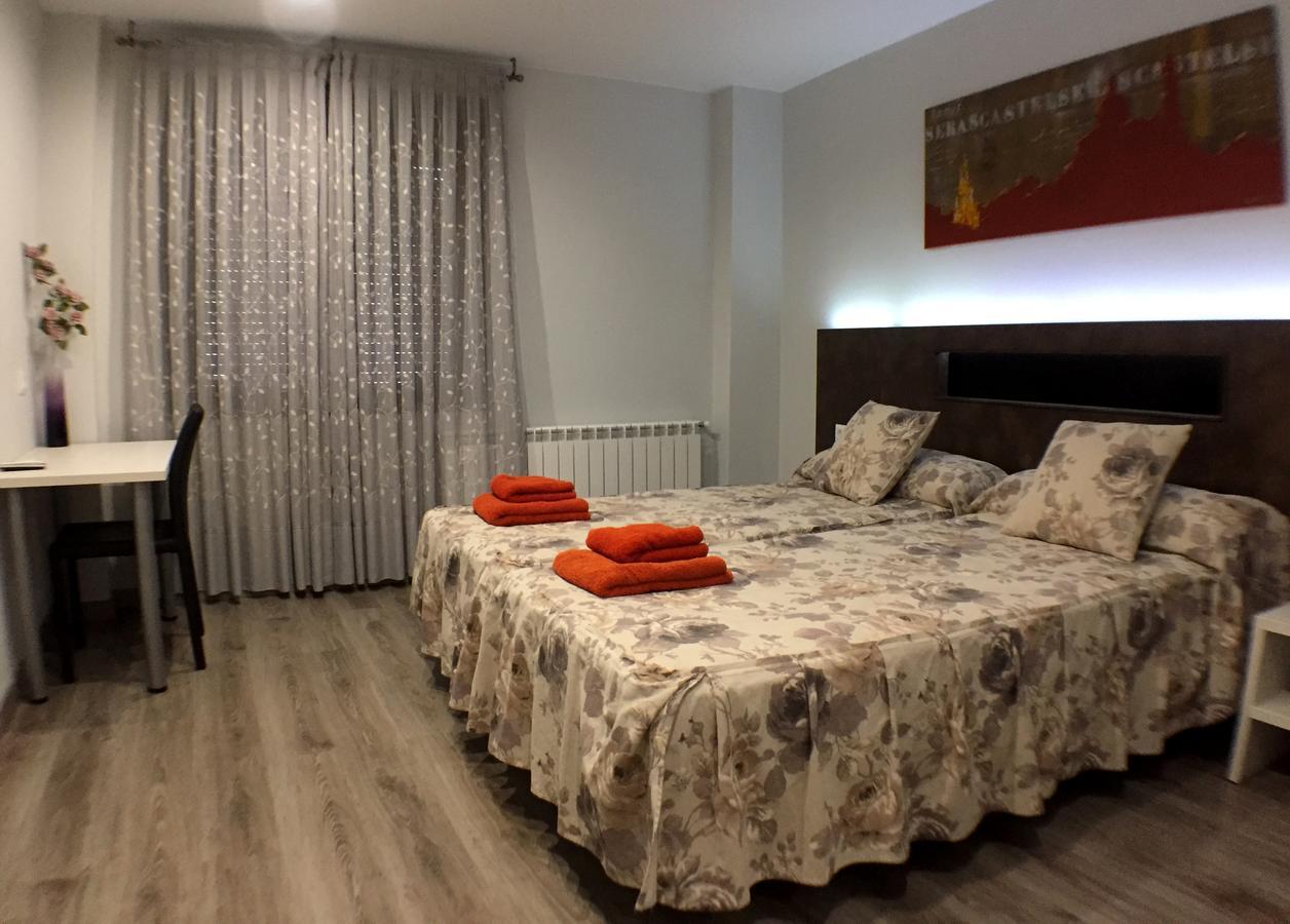 Apartamentos De Turismo Rural Las Eras Castelserás Zewnętrze zdjęcie