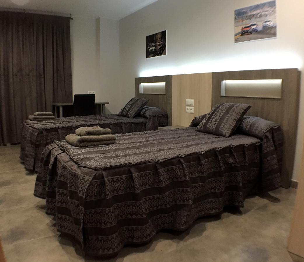Apartamentos De Turismo Rural Las Eras Castelserás Zewnętrze zdjęcie